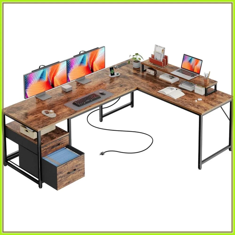 Scrivania a L da 63 Pollici con Prese di Corrente, Porta USB-C, Cassetti Portadocumenti e Supporto Monitor Mobile per Ufficio Domestico e Gaming, Marrone Rustico