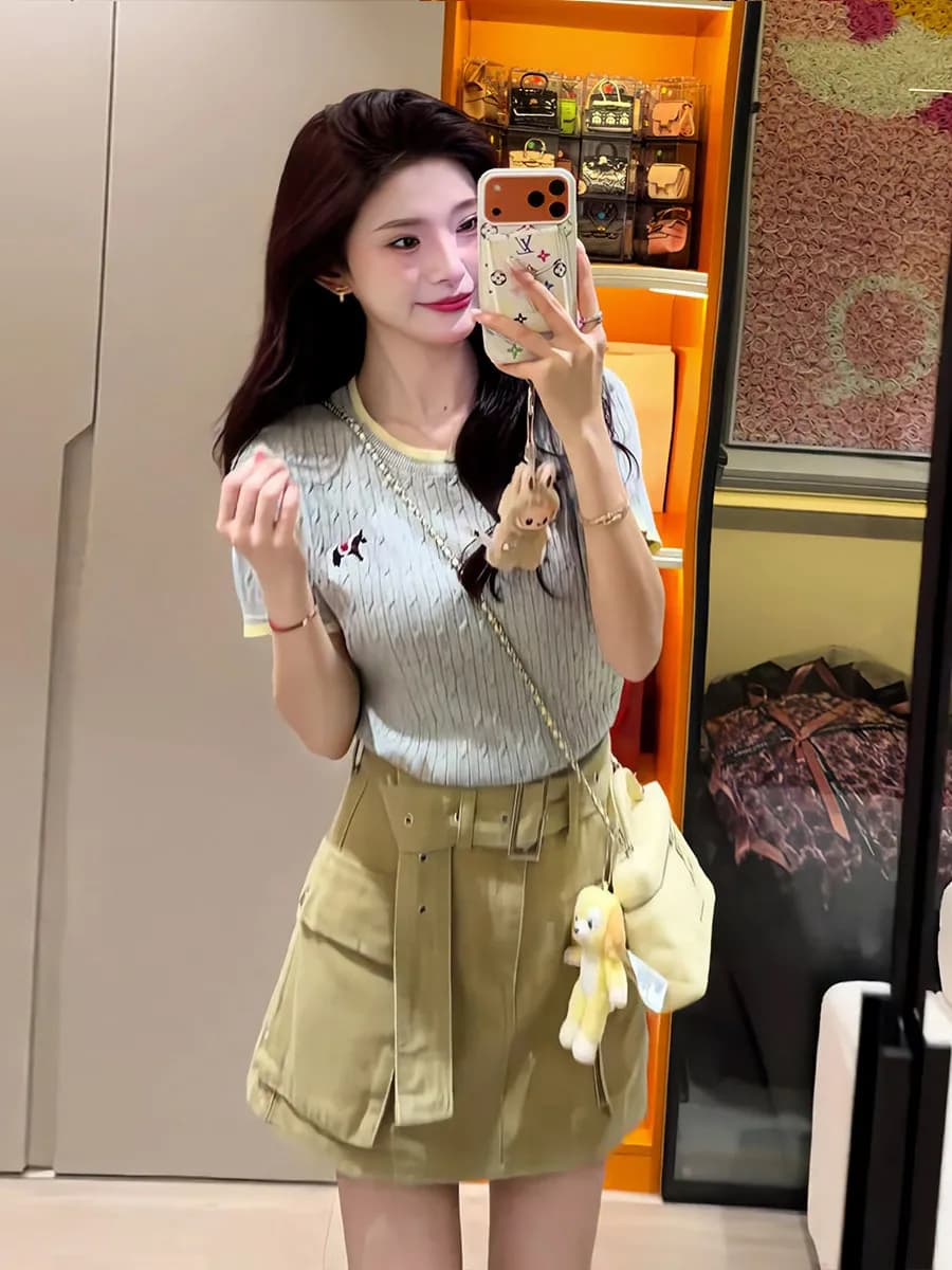 Summer New Korean Style Sweet Embroidered Knitwear Women's T-Shirt Short Sleeve round Neck Overhead Color Block Slimming Top