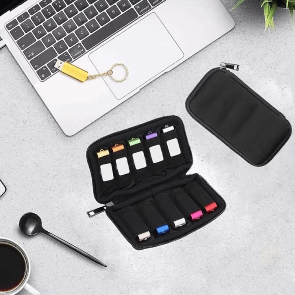 ‌ 10 slot elastici ‌ Organizzatore per chiavette USB impermeabile e antipolvere con cerniera