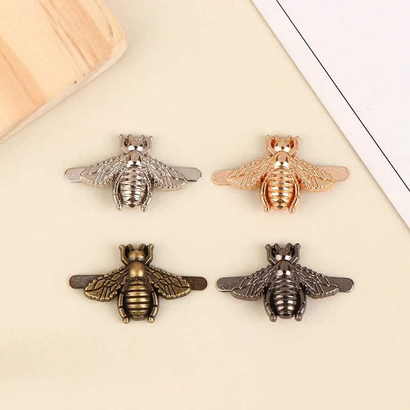 2pcs Metal Bee Shape Bag Buckle Clip Clasp DIY Leather Craft Handbag Shoe Hardware Accessory