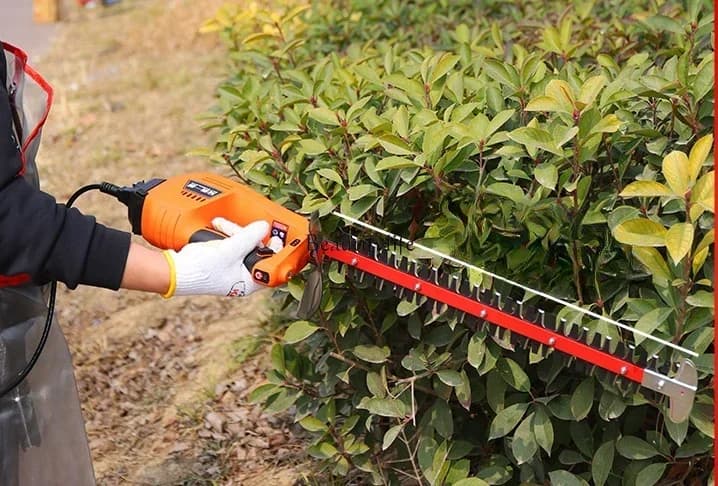 Garden pruning shears for rechargeable electric fence with 1yj15 lithium battery