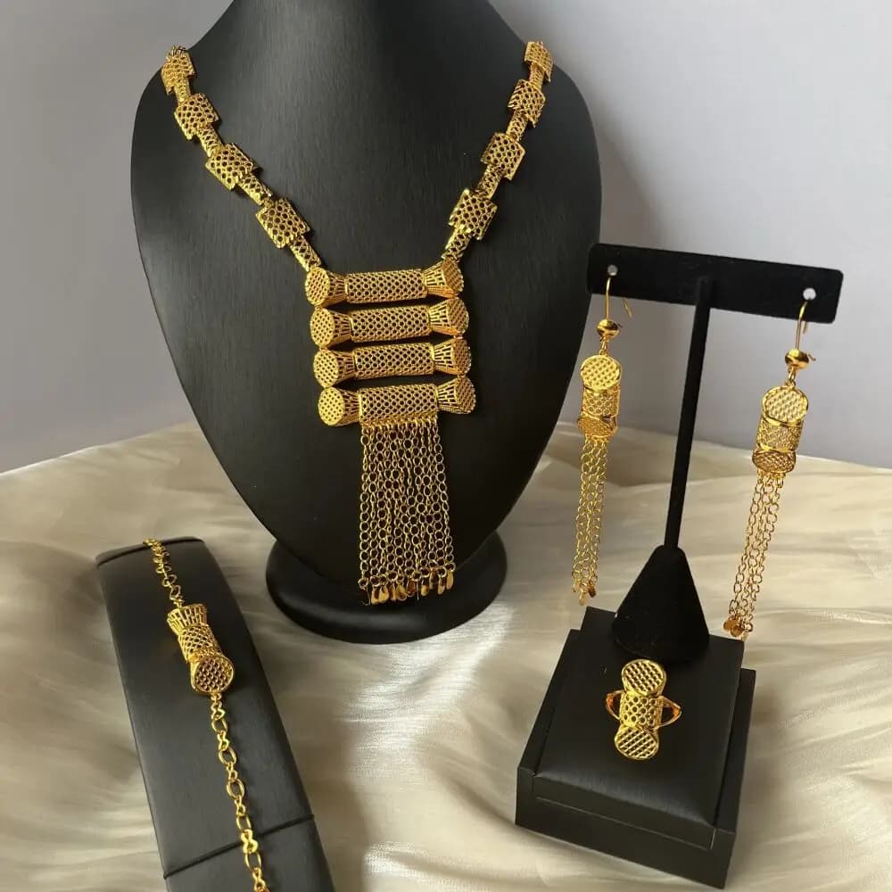 New Dubai British Alloy Gold Plated Necklace, Earrings, Rings, Bracelets, Wedding Party Jewelry Set, Gift for Lover YY10706