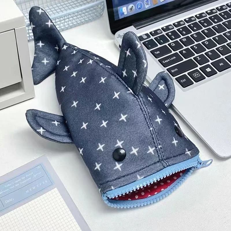 Creativo Kawaii Shark Star Astuccio per matite Cartone animato Divertente Squalo Bocca Astuccio per matite con cerniera Simpatico squalo Borsa per riporre articoli di cancelleria Regali