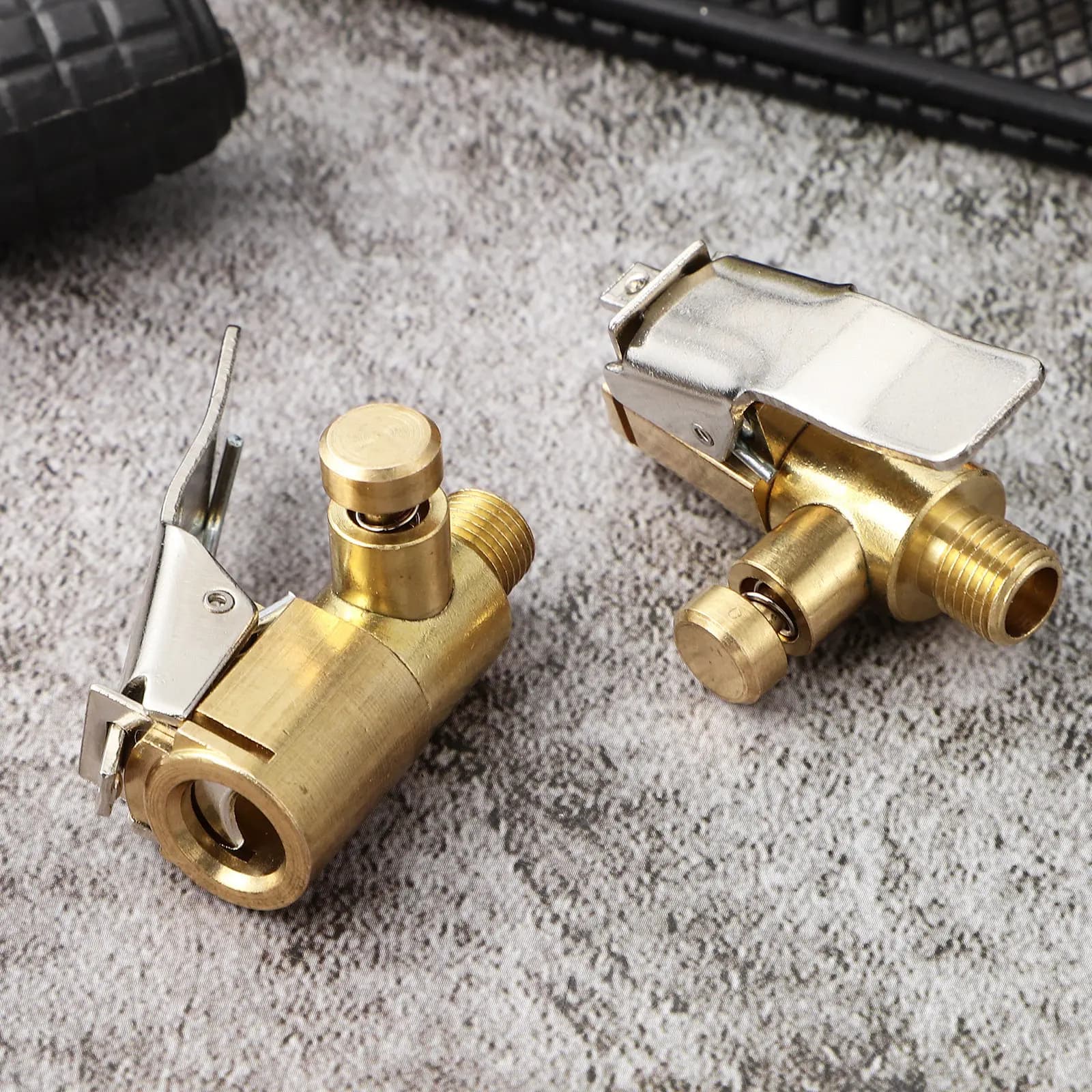 2 Pezzi Adattatori per Gonfiaggio Pneumatici con Blocco Rapido, Accessori per Gonfiatore Gomme in Rame per Auto, Moto, Bici, Compressore d'Aria