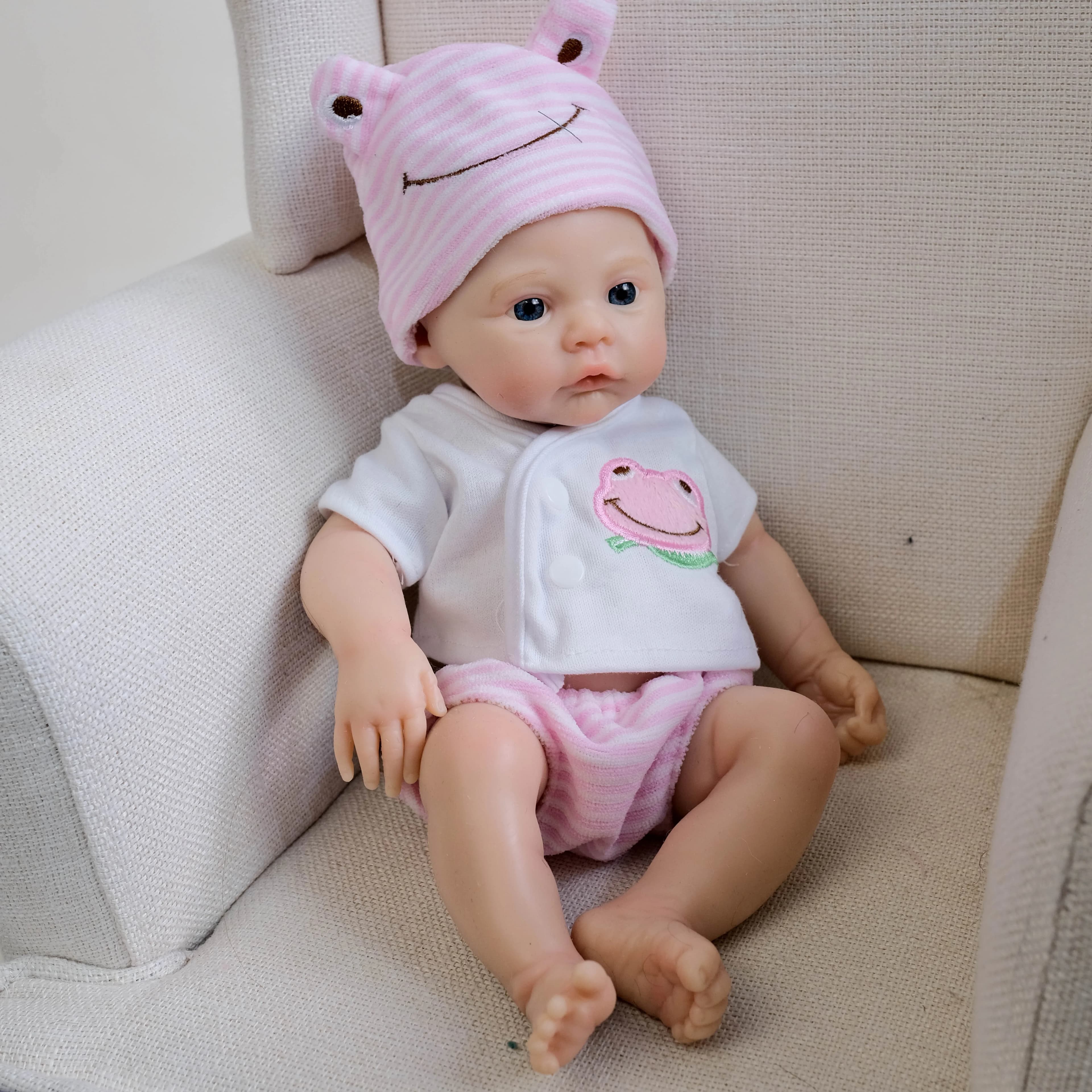 NPK 12 pollici Meadow Full Solid Silicone Flessibile Elastico Super Morbido Carino Piccole Dimensioni Realistica Reborn Baby Doll