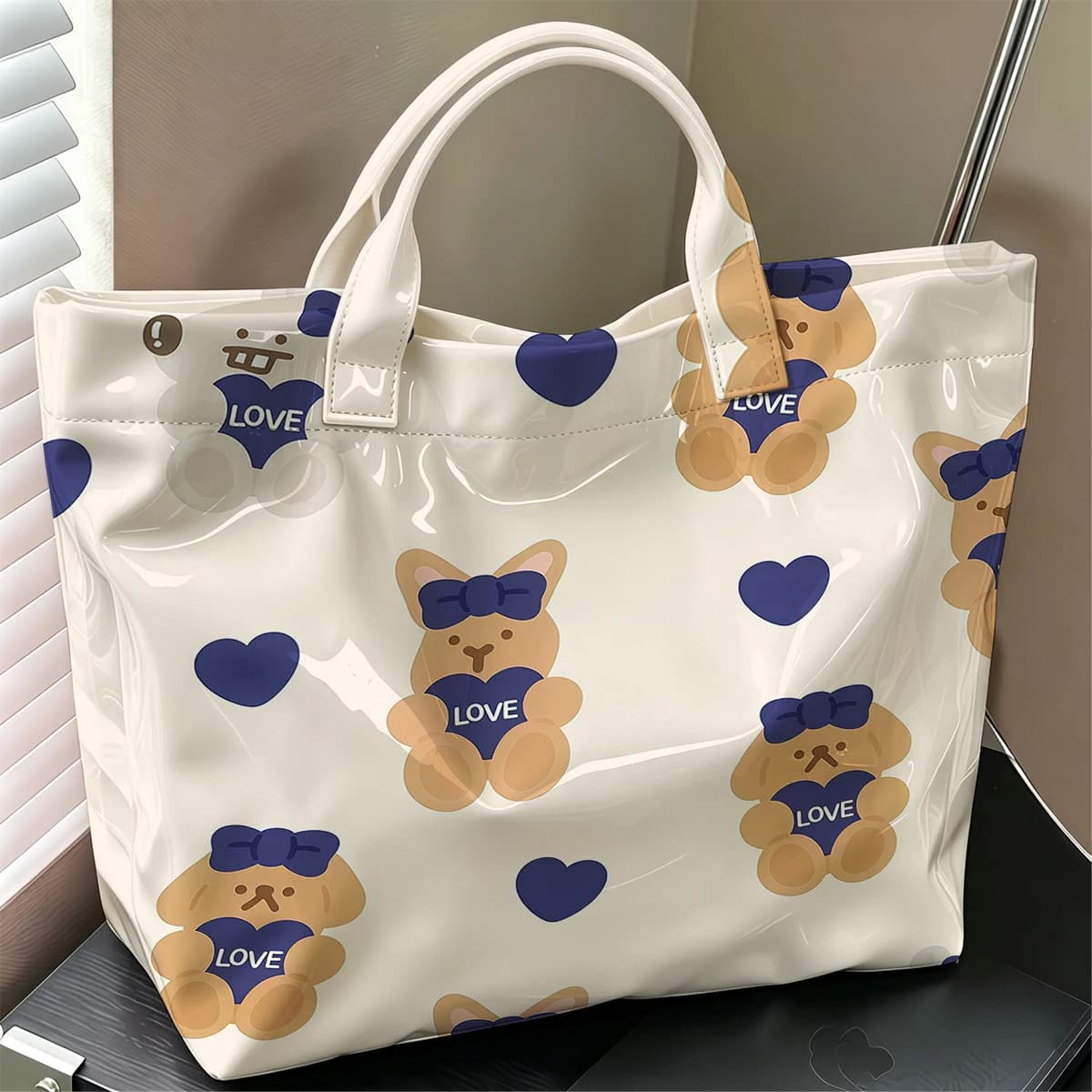 Heart Teddy Bear Hot Sale Large Glossy PVC Tote Bag Hand Washable Waterproof Great for Travel Commute Makeup Storage Handbags