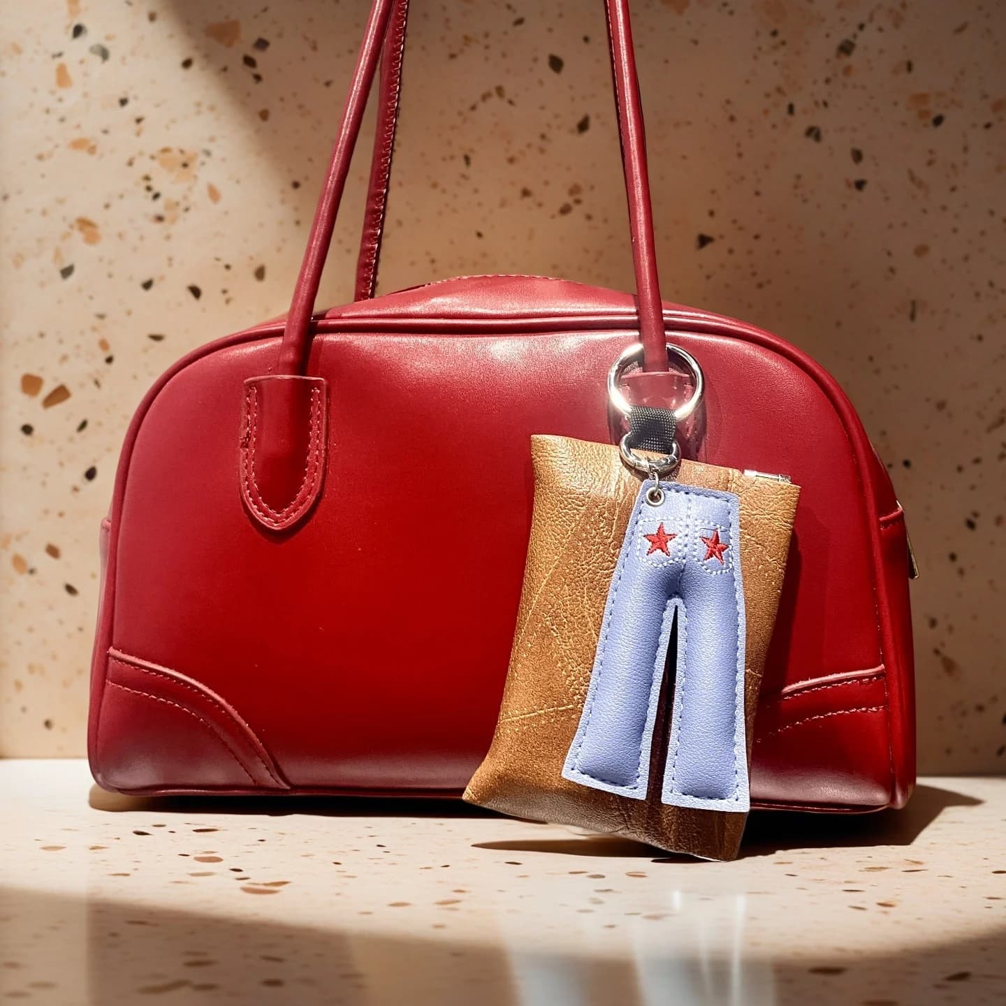 Set Trendy di Portachiavi in Pelle PU e Mini Portamonete con Chiusura a Scatto in Pelle PU per AirPods, Rossetti e Organizzazione Cavi