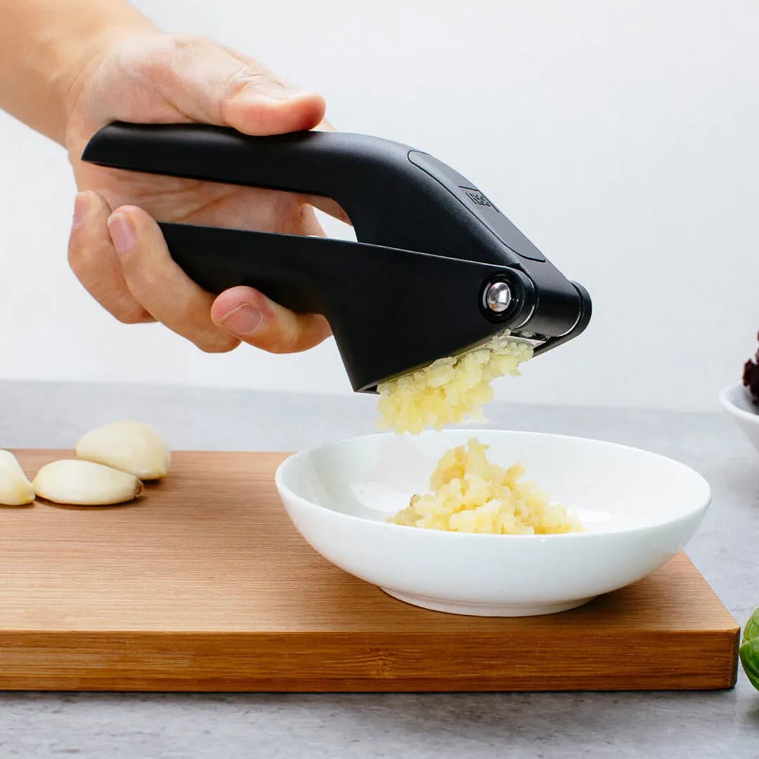 Pressa tritacarne in metallo staccabile facile da spremere e pulire utensili da cucina per aglio fine