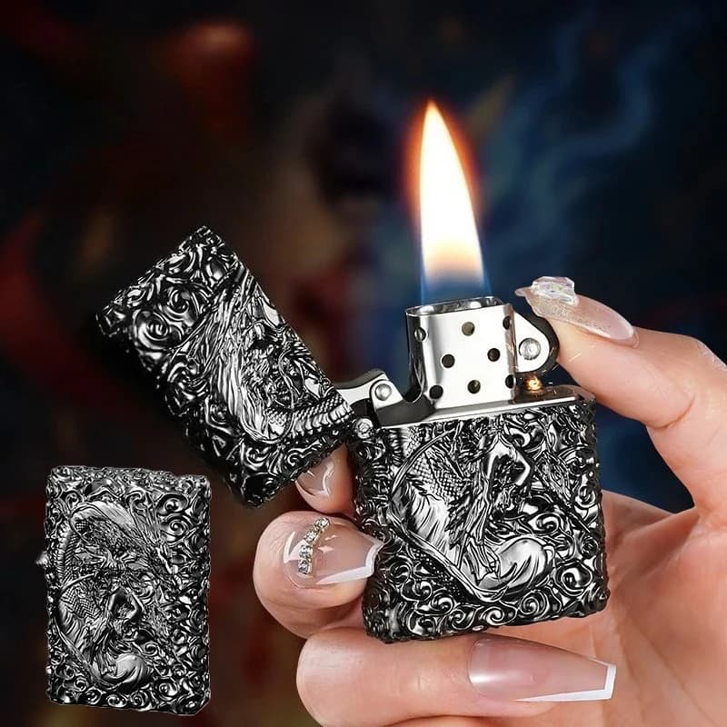 New Metal Relief Armor High-quality Windproof Lighter Fashionable Classic Retro Grinding Wheel Portable Lighter Men's Gift