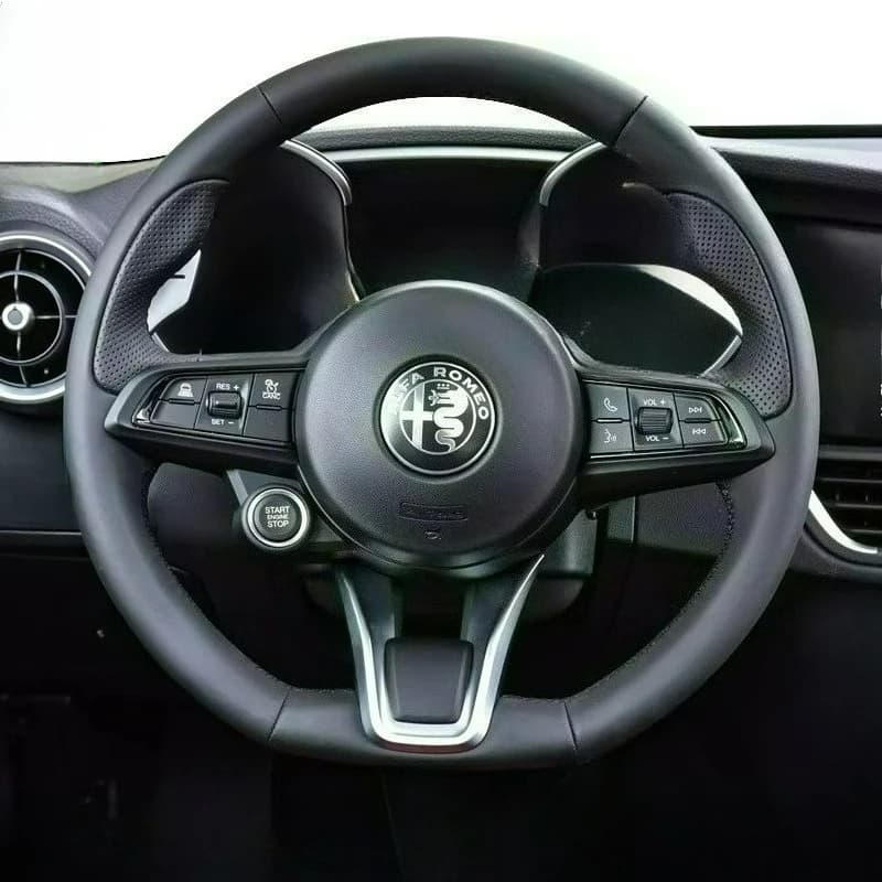 Ristrutturazione cucita a mano Coprivolante per auto in pelle nera antiscivolo resistente all'usura Per Alfa Romeo Stelvio Giulia 2020-2022