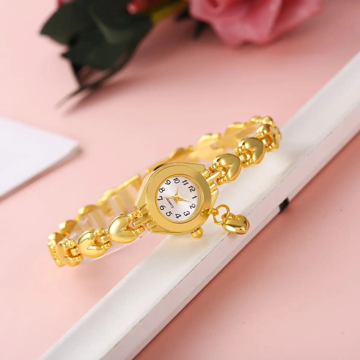 Women's New Fashion Heart Pendant Watches Women's Luxury Gold Wrist Watch Stainless Steel Quartz Wristwatches Reloj Mujer