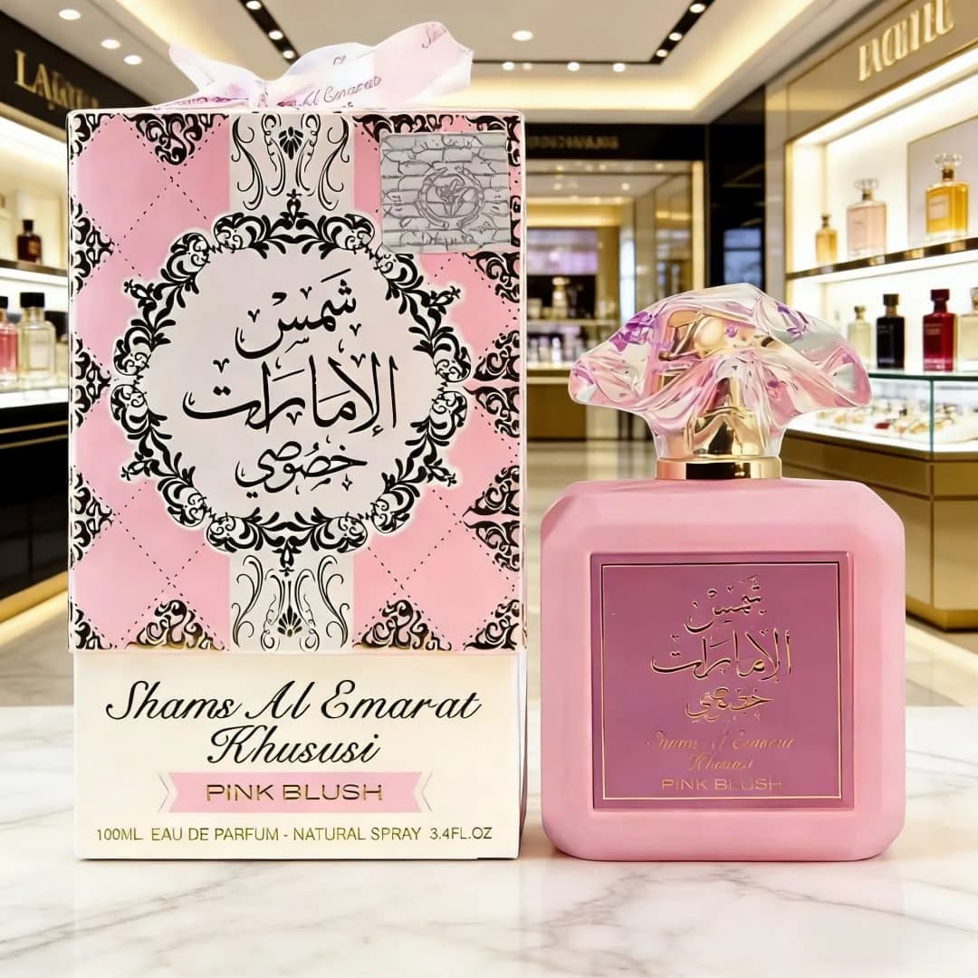 Banaat Al Emarat Pink Blush EDP | Flacone rosa opaco, note fragolose-gourmand, dolce atmosfera femminile