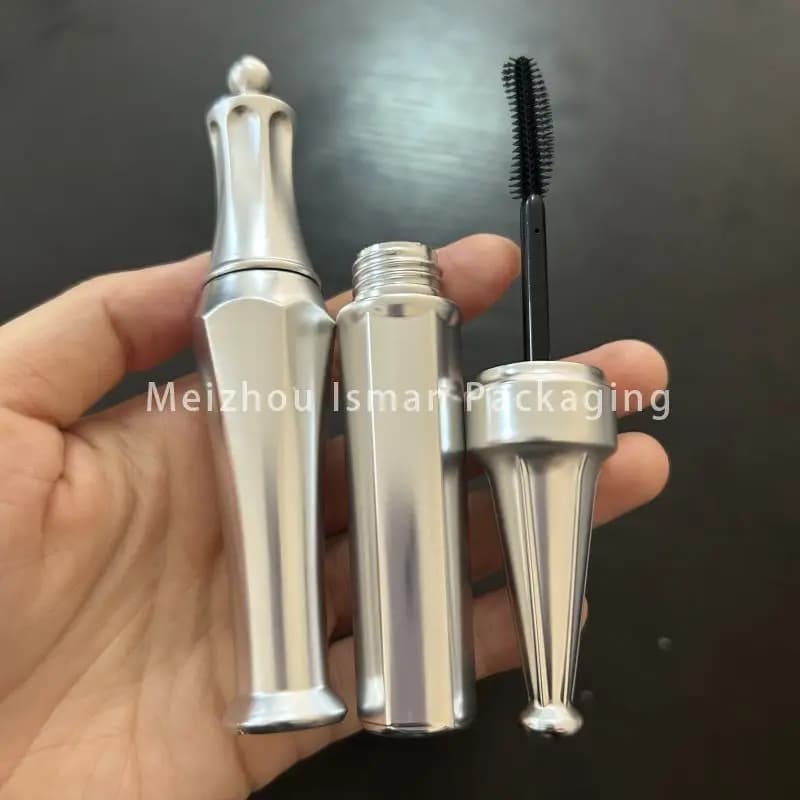 50 pcs Luxury Tape Crown Christmas Hat Santa Mascara Brush Container Tubes Silk Bottle With Silicone Brush 7 ml 12 ml