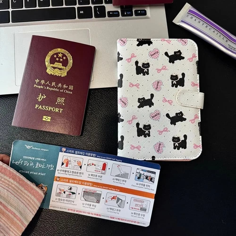 Cartoon Passport Holder Waterproof Pu Leather Certificates Passport Bag Multi-function Light-weight Passport Cover Travel