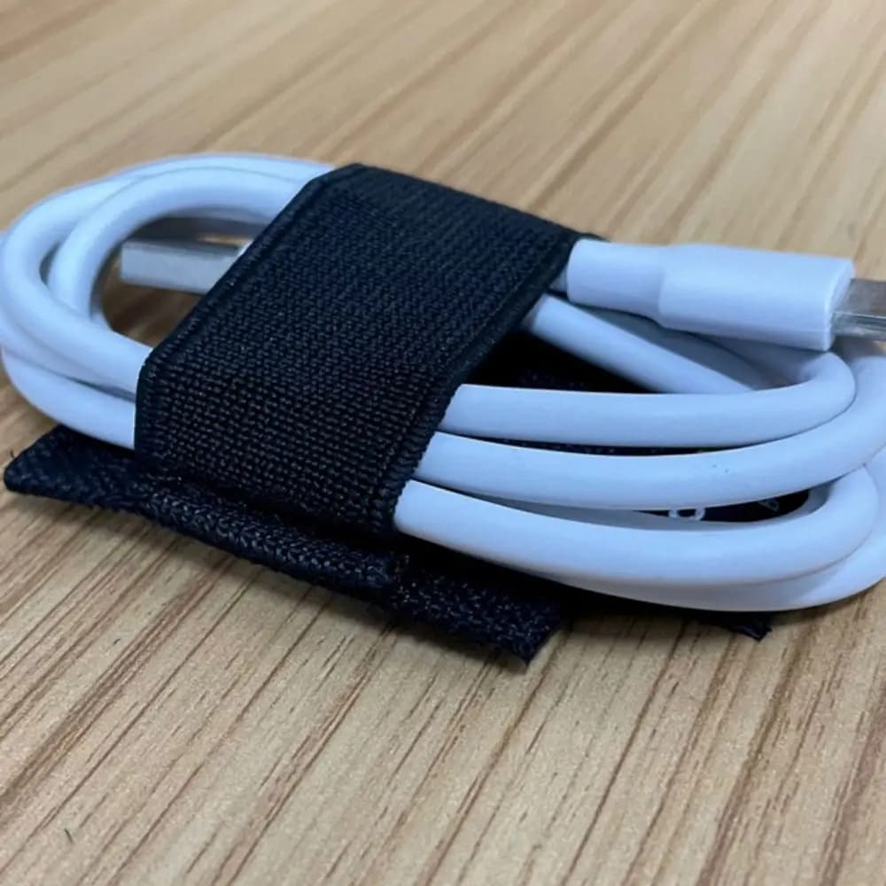 Clip riutilizzabile per organizer per cavi per casco in nylon con fascette per cavi con gancio e anello Clip per cavi per cuffie durevole anti-smarrimento