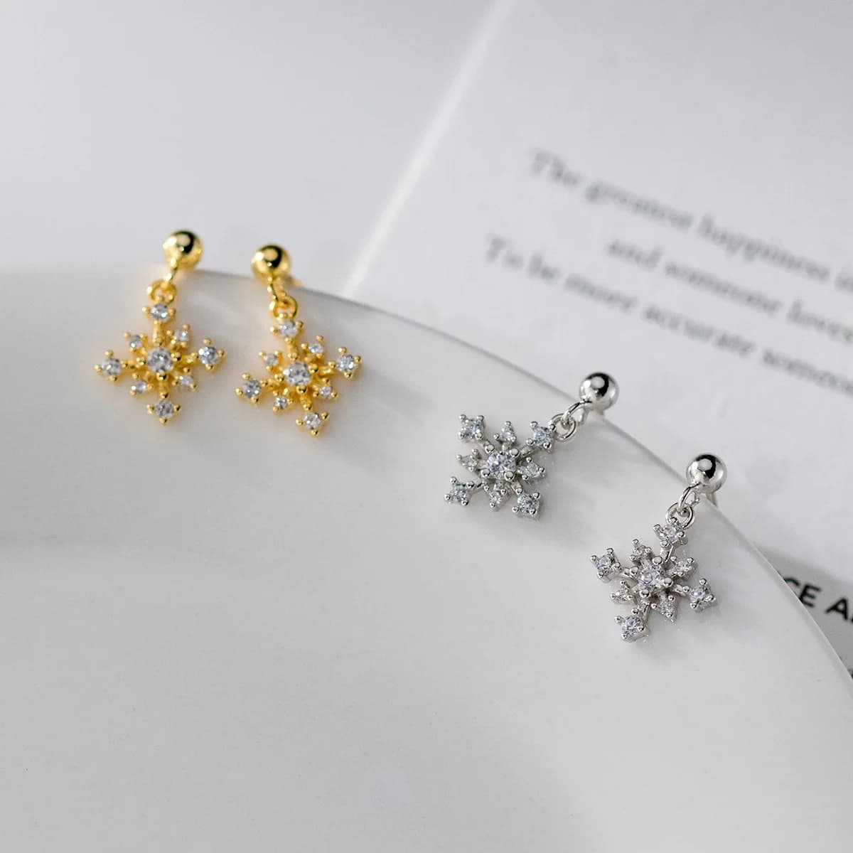 Orecchini natalizi in argento 925 per donna Orecchini in argento 925 moda zircone Orecchini a bottone per ragazze Festa di Natale Fiocco di neve