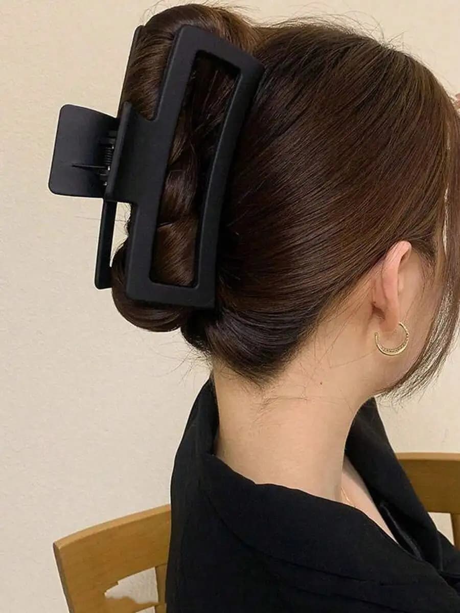 Large Square Hair Claw Clip For Women Stylish Bun Accessory Black Hair Clamps