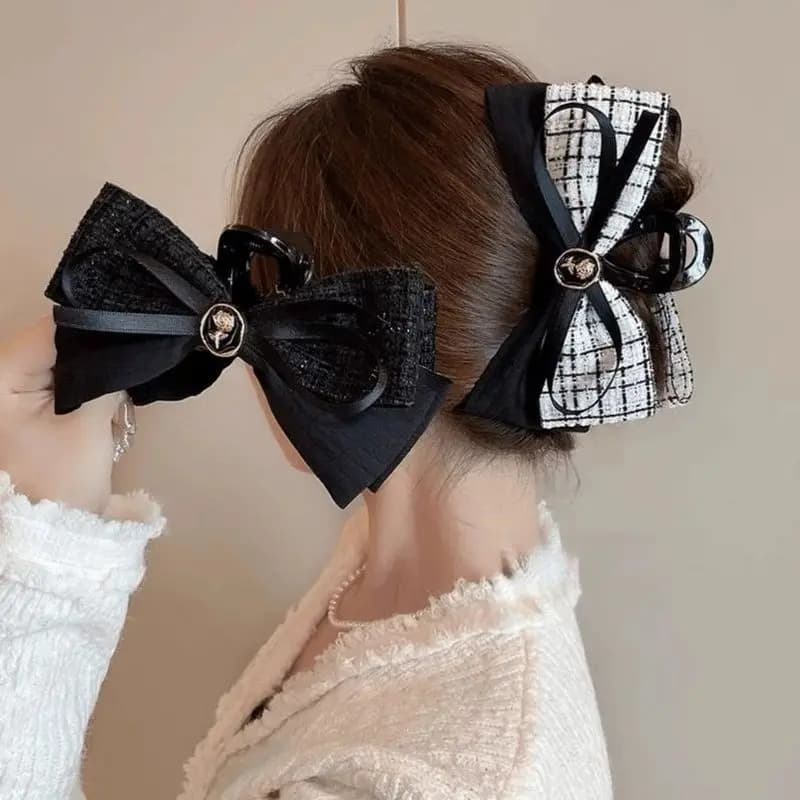 Xiaoxiangfeng 1pz Elegante Fermaglio per Capelli a Forma di Fiocco per Donne, Accessorio a Forma di Rosa o Squalo