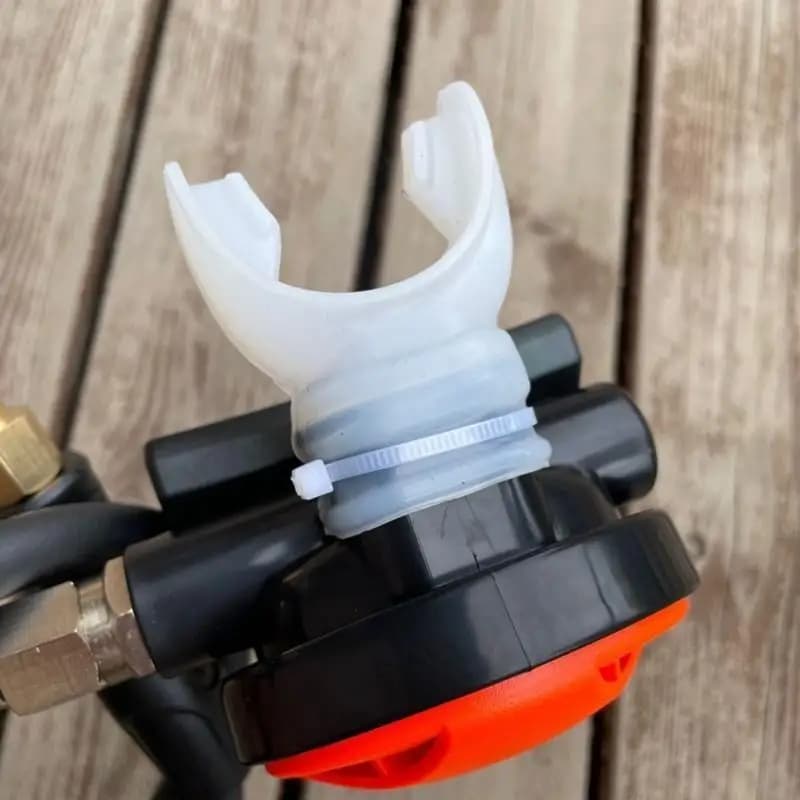 Two-step regulator breathing equipment Part for underwater snorkeling