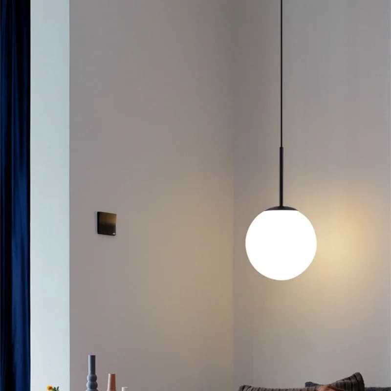 Suspension lamp from bedside table for Nordic bedroom Modern and simple restaurant Bar dining room Creative decorative lamp with glass sphere