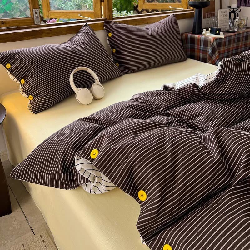 Japanese Simple Style 100% Washed Cotton Duvet Cover Set with Button Closure Durable Soft Bedding Set Bed Sheet Set Bed Linen