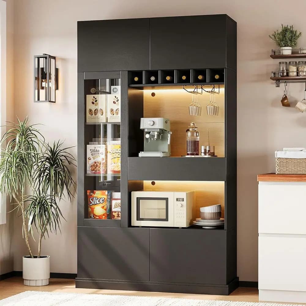 Armadio dispensa da cucina alto 69 con luce LED, presa di corrente, supporto per microonde, portabottiglie, anta in vetro e ripiani regolabili, nero