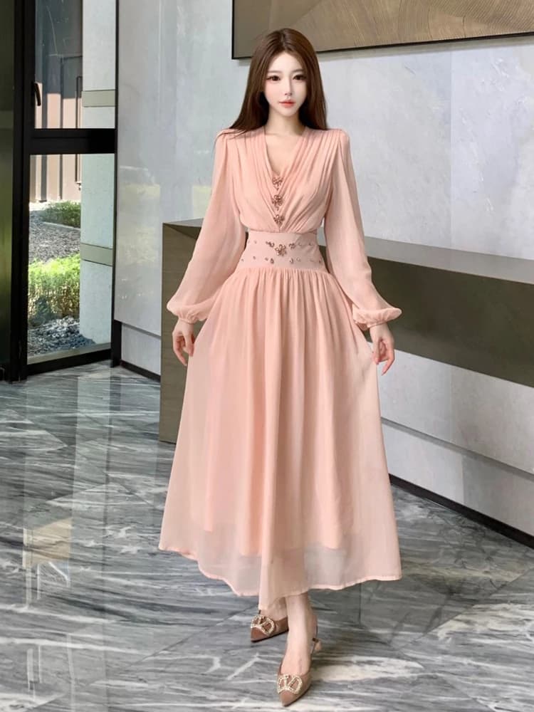 Elegante Abito in Chiffon a Maniche Lunghe con Decorazioni Floreali, Vita Stretta e Design che Copre la Pancia, Gonna a Fata a Vita Alta, Stile Principessa