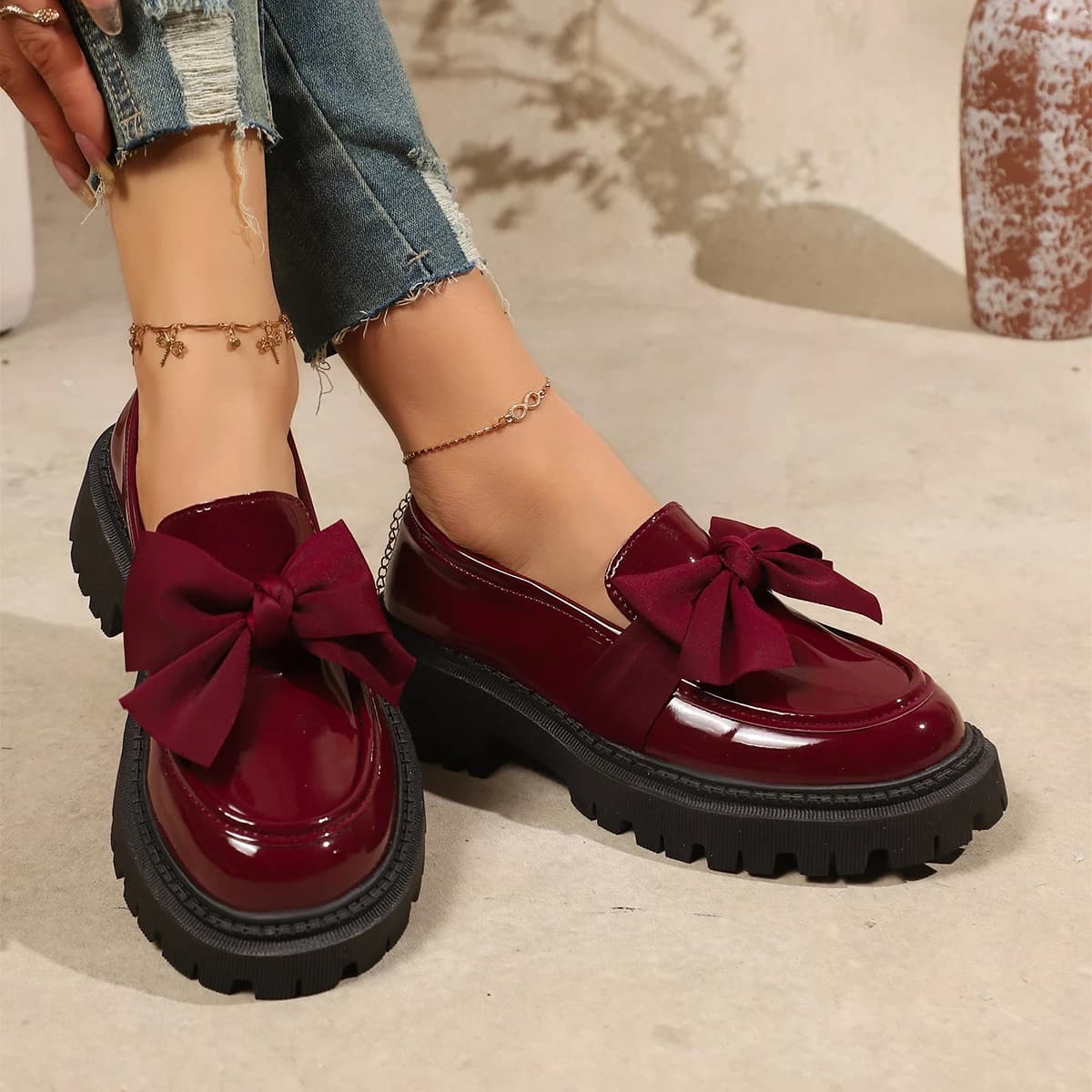 Mocassini Comodi in Pelle Verniciata per Donna, con Fiocco Decorativo e Suola Robusta, Scarpe Casual con Plateau
