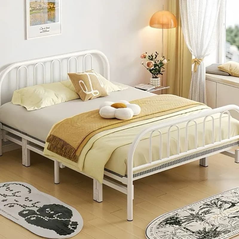 Letto pieghevole portatile rinforzato per casa, letto matrimoniale per dormitorio con telaio in ferro ispessito, letto singolo semplice per casa in affitto con piano rigido