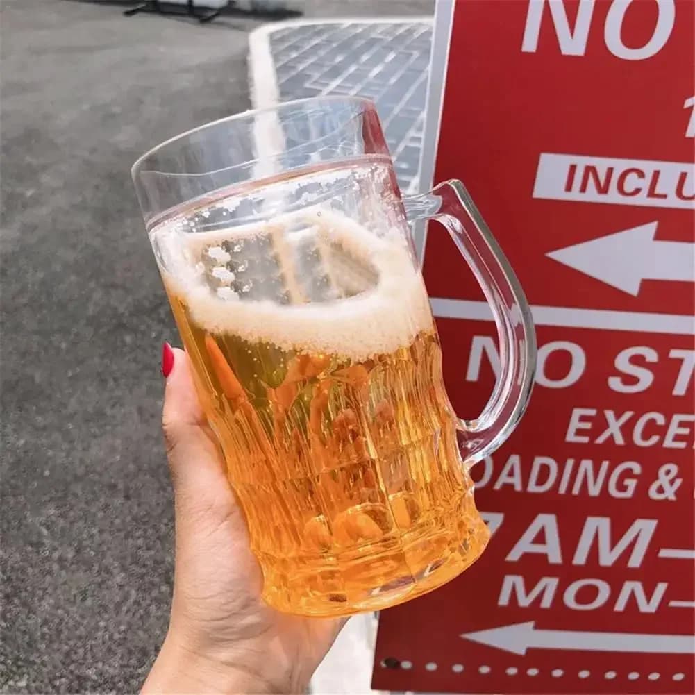 450ml Creative Cool Double Beer Glass mezzanino Summer Fake addensato Cup con impugnatura tazze da birra trasparenti forniture per prendere in giro
