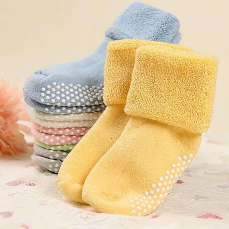 Calzini per bambini in cotone Autunno Inverno Addensare Caldi calzini da pavimento per ragazza neonato Calzini in spugna antiscivolo per bambini per ragazze 0-3 anni