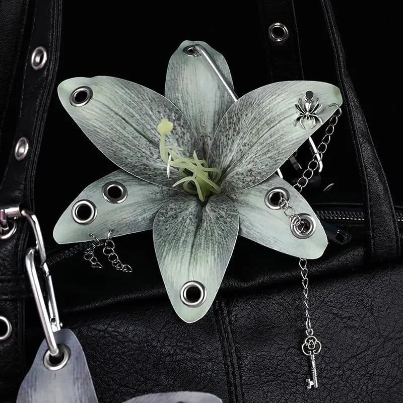 Portachiavi Creativo a Forma di Giglio Simulato, Ciondolo Decorativo per Zaino, Accessori Regalo