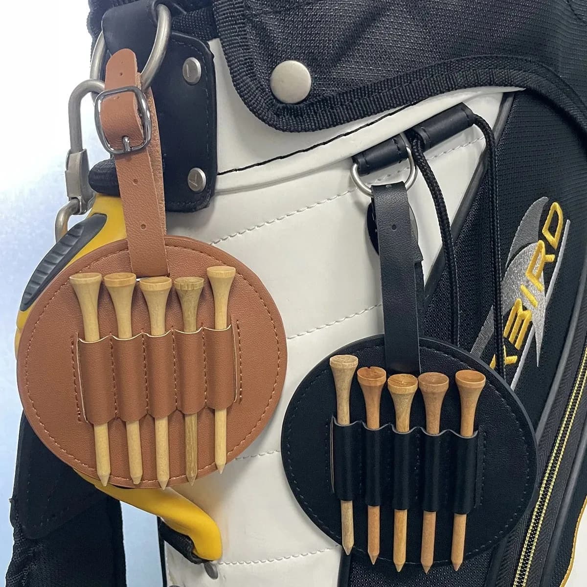 Custodia rotonda in pelle per chiodi per palline da golf Borsa portaoggetti portatile con fibbia ad anello in pelle Fondine multiple delicate per l'allenamento del golf