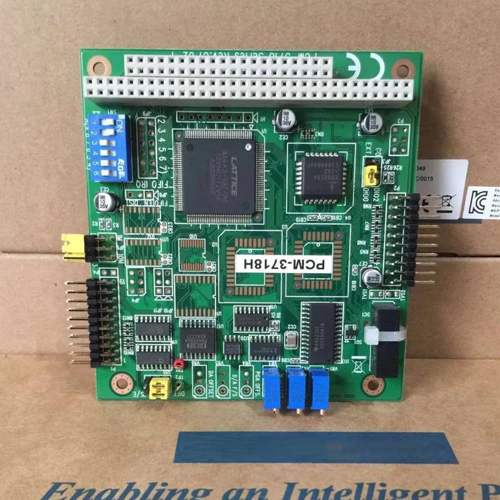 PCM-3718H Serie PCM-3718 Rev.C1 per scheda di acquisizione multifunzione PC104 Advantech a 16 bit ad alto guadagno