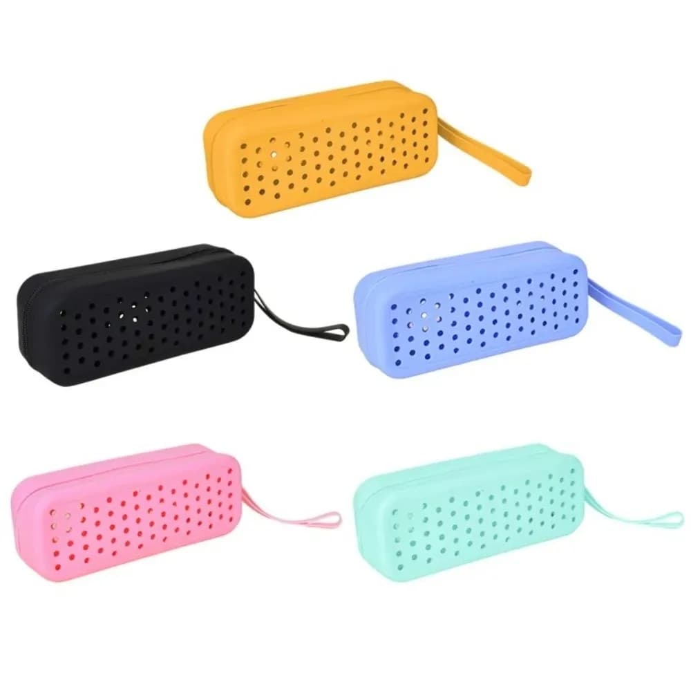 Silicone Portable Case for Swimming, Breathable and Resistant Eyewear, Perforated Eye Bag, Travel Eyewear Box