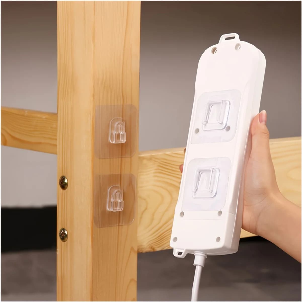 Confezione da 18 Ganci Adesivi Multiuso, Supporti da Parete in Plastica per Router, Telecomandi e Cornici, Appendiabiti Impermeabili Multiuso