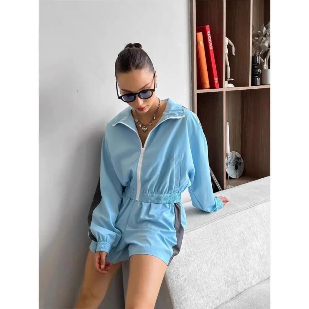 Set Estivo con Giacca Sportiva a Maniche Lunghe con Zip e Pantaloncini, Abbigliamento Sportivo da Donna, Completo Casual alla Moda in Due Pezzi