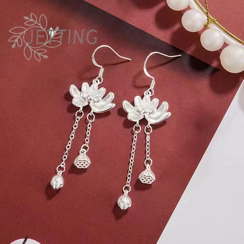 Hot 1 pair of hanging earrings with long lotus tassel in Chinese style for women girls exquisite gifts with ear hook with lotus seed flower