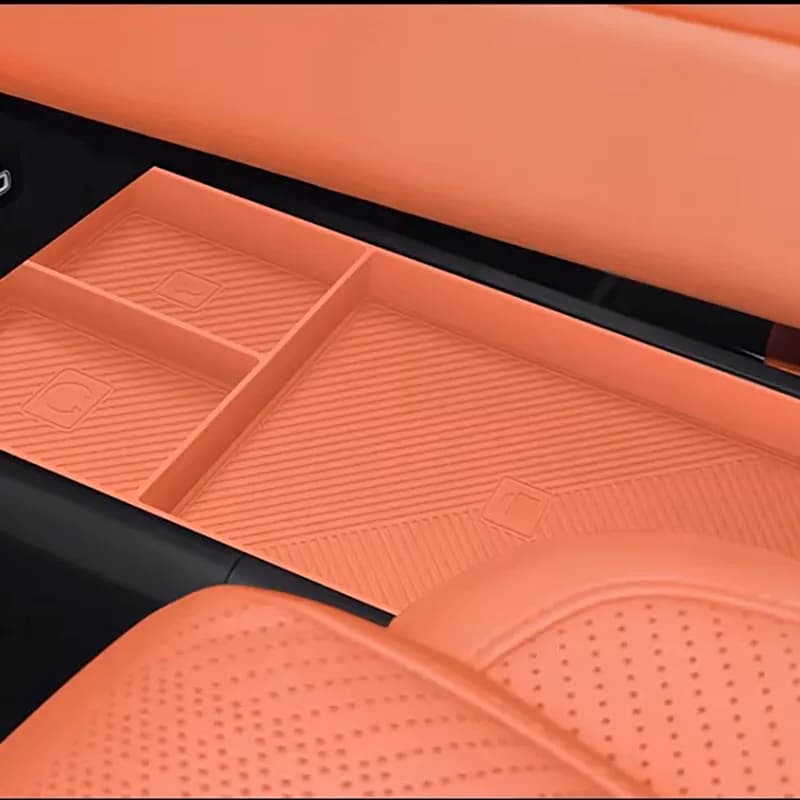 Per Leopard Titanium 7 2025-26: Pad in silicone per console centrale e pad in silicone inferiore per console centrale, con copertura protettiva per portabicchieri