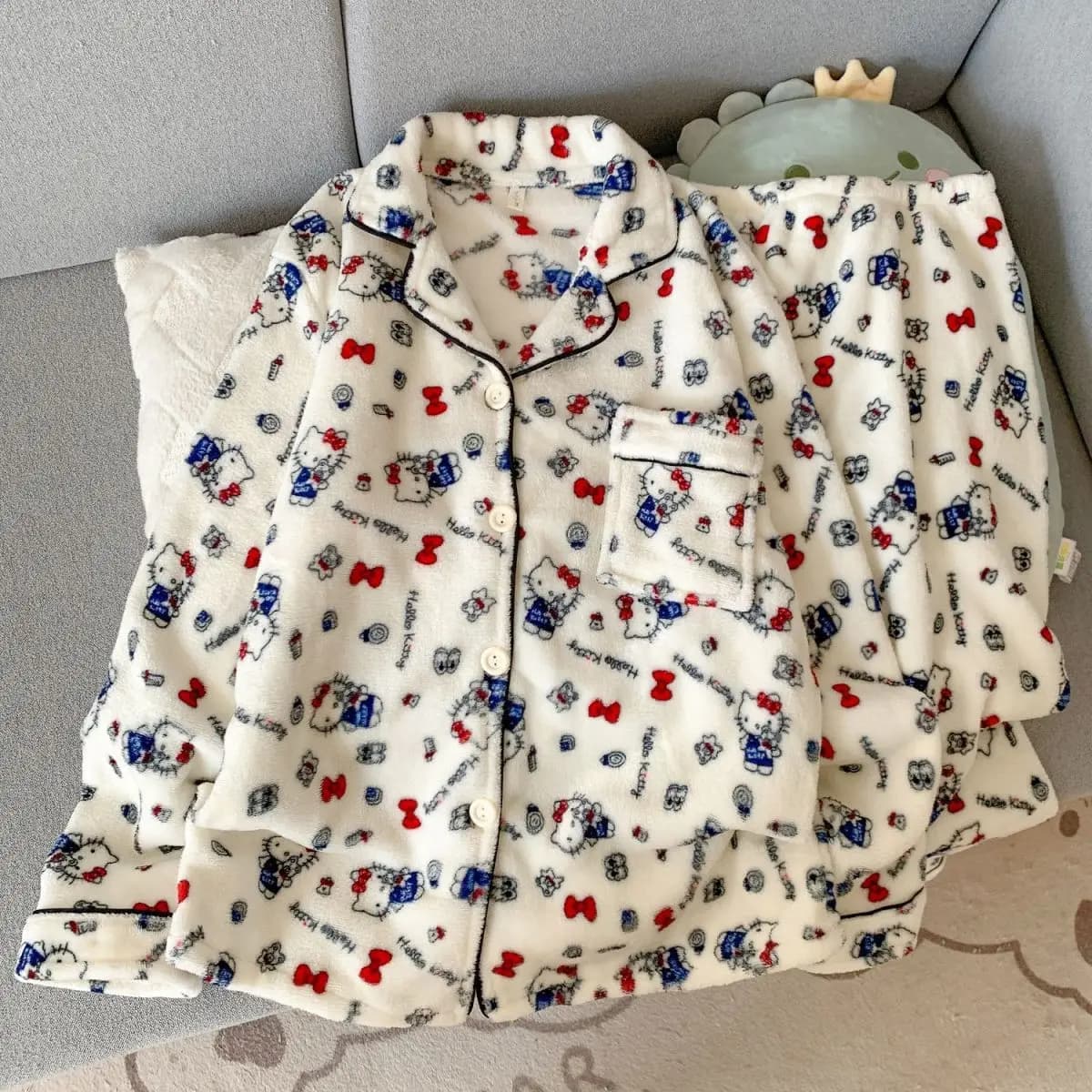 Kawaii Hello Kittys Pigiama di velluto corallo Donna Inverno addensato Caldo vestiti per la casa Vestito carino ragazze Indumenti da notte Capispalla Comfort