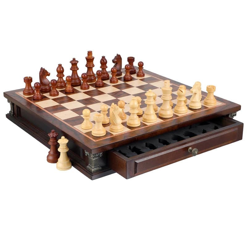 Magnetic Retro chess set Checkers comes with built-in storage compartment, 38cm/15inch chessboard, and 2 additional queens.