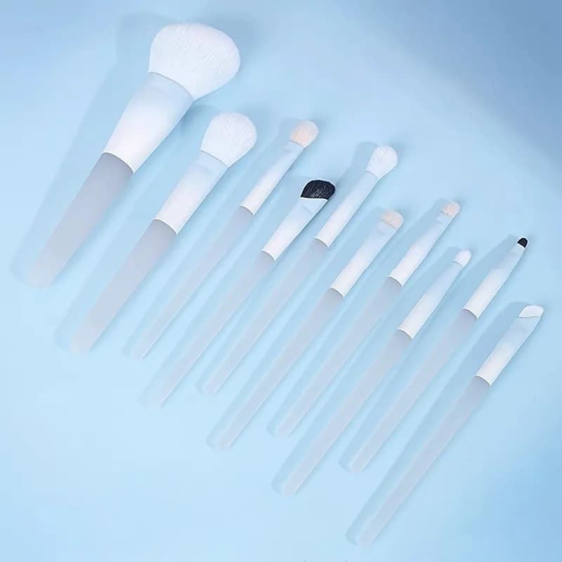 Set di pennelli per trucco da 10 pezzi Pennello per ombretto Pennello per fard Pennello per sfumare Contouring morbido per principianti principianti