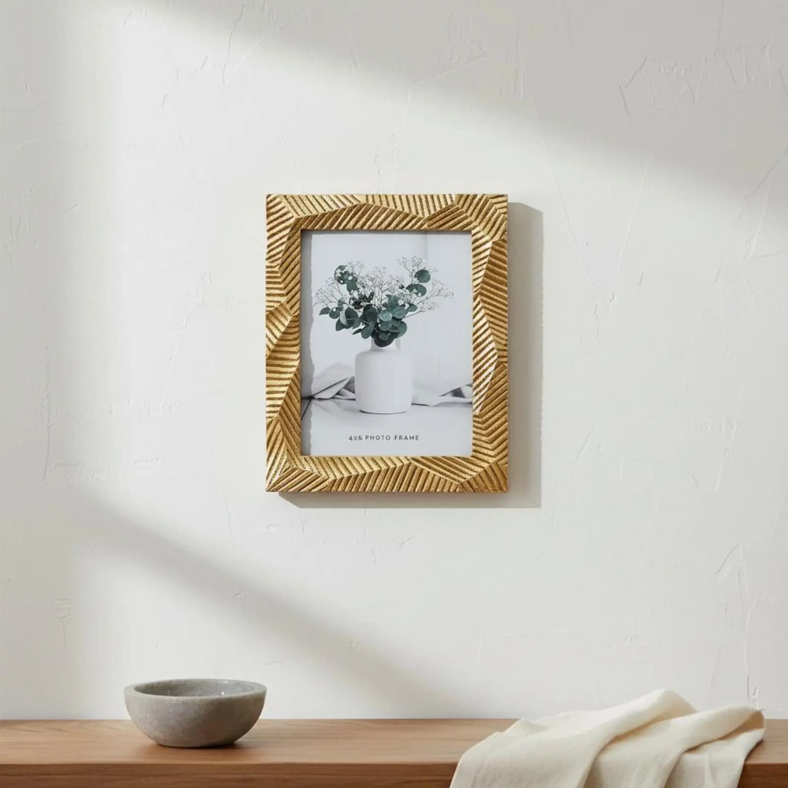 Cornice Fotografica Geometrica in Oro, Materiale in Resina, Cornice Decorativa per Arredamento Casa