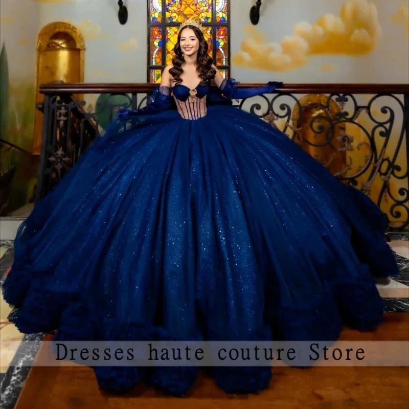 Abiti Quinceanera lucidi blu navy con spalle scoperte Perline Fiocco di cristallo Corsetto in tulle a strati Festa di compleanno Abito dolce 16 Vestid