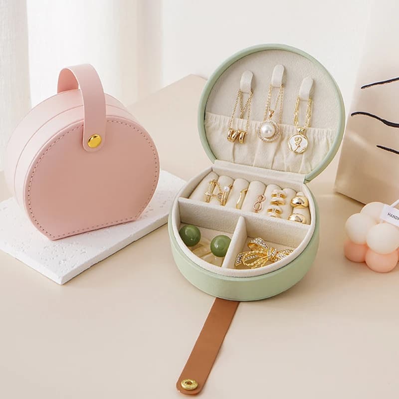 Mini Travel Toys, Jewelry Display, Earrings, Necklaces and Rings, Leather Laptop Bag for Jewelry