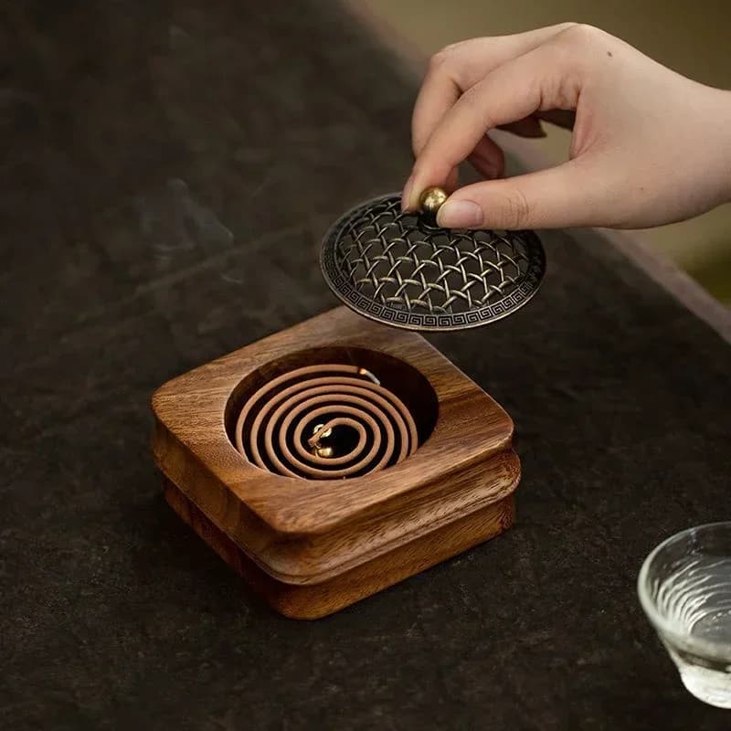 Portaincenso per interni in legno di sandalo Bruciatore di incenso in legno di noce Base per moxibustione domestica Decorazione per bruciatore di incenso a pilastro di artemisia
