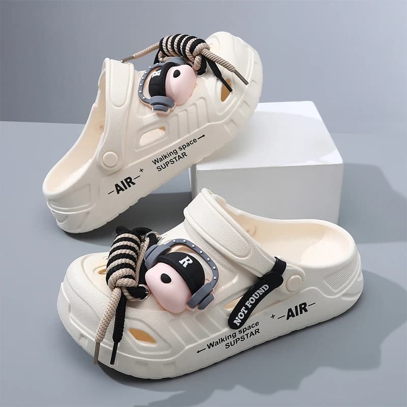 Men's Summer Trend New Garden Shoes Outdoor Sports Driving Comfortable Soft Sole Non-slip Wear-resistant Beach Casual Slippers