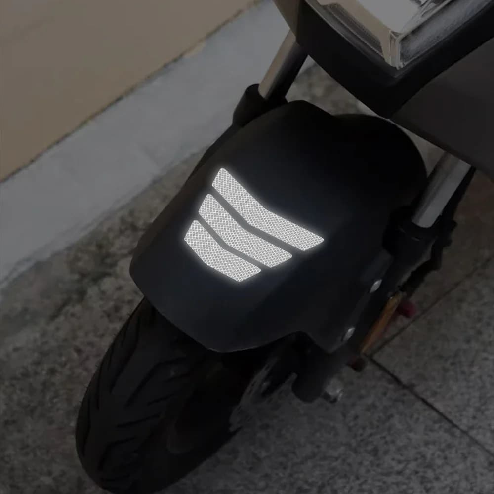 Adesivi per Moto, Grafiche Riflettenti a Freccia Trapezoidale, Decorazioni Personalizzate per Parafango Posteriore, Accessori di Avvertimento