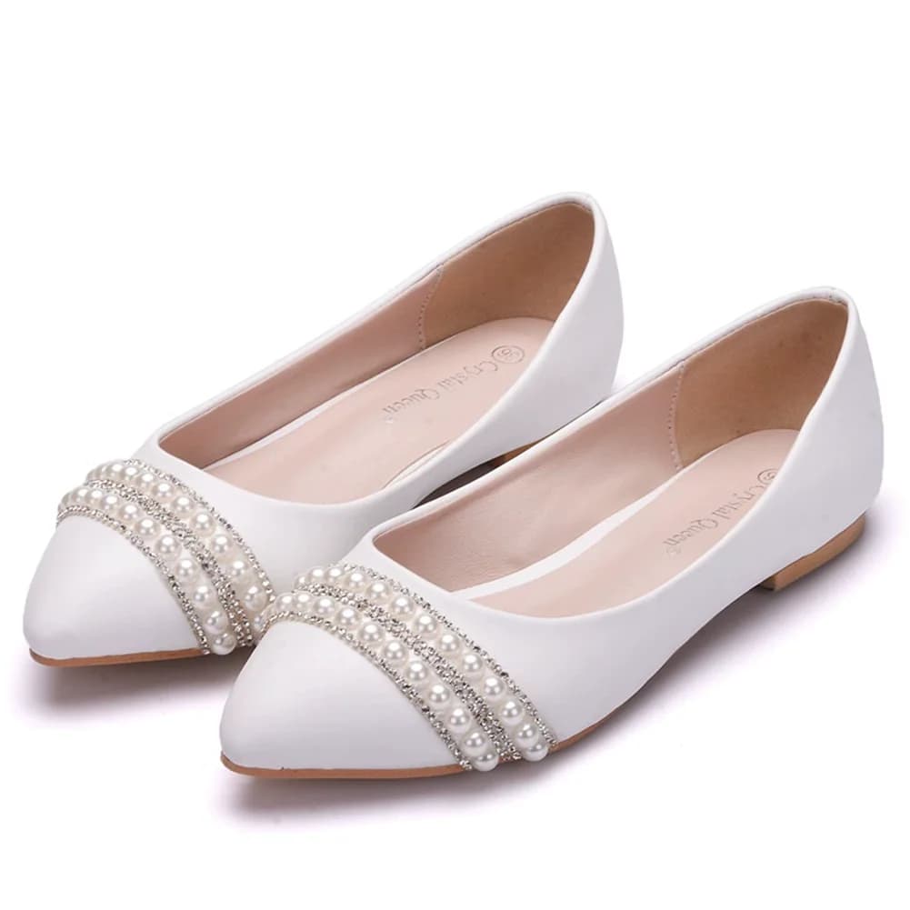 Primavera nuova punta a punta bocca leggera bianco PU perla strass tacco piatto tacco quadrato scarpe da sposa banchetto grande scarpa piatta da donna