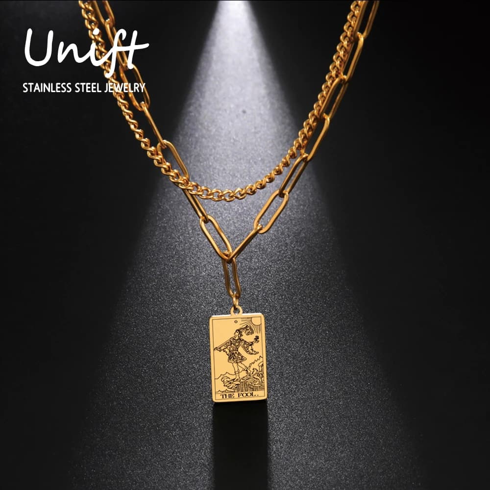 Unift Collana con ciondolo con ciondolo a forma di carta dei tarocchi per le donne collana con catena a graffetta in acciaio inossidabile con divinazione della strega
